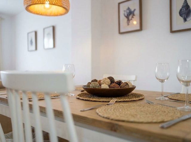 Detalle de la mesa del comedor